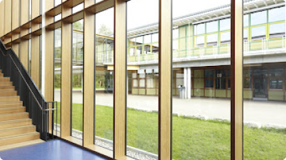 <p><strong>Bio-based Curtain Walls</strong></p>
